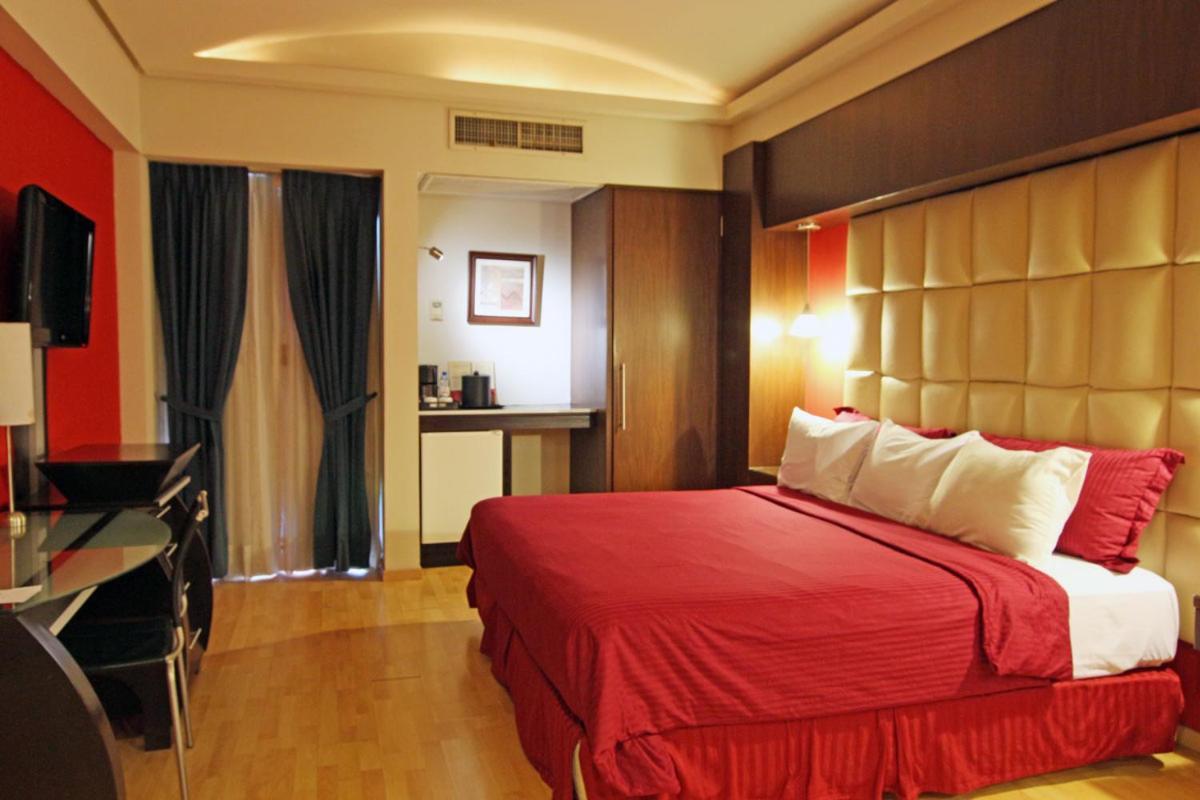 Hotel Colon Plaza Business Class Nuevo Laredo Eksteriør billede