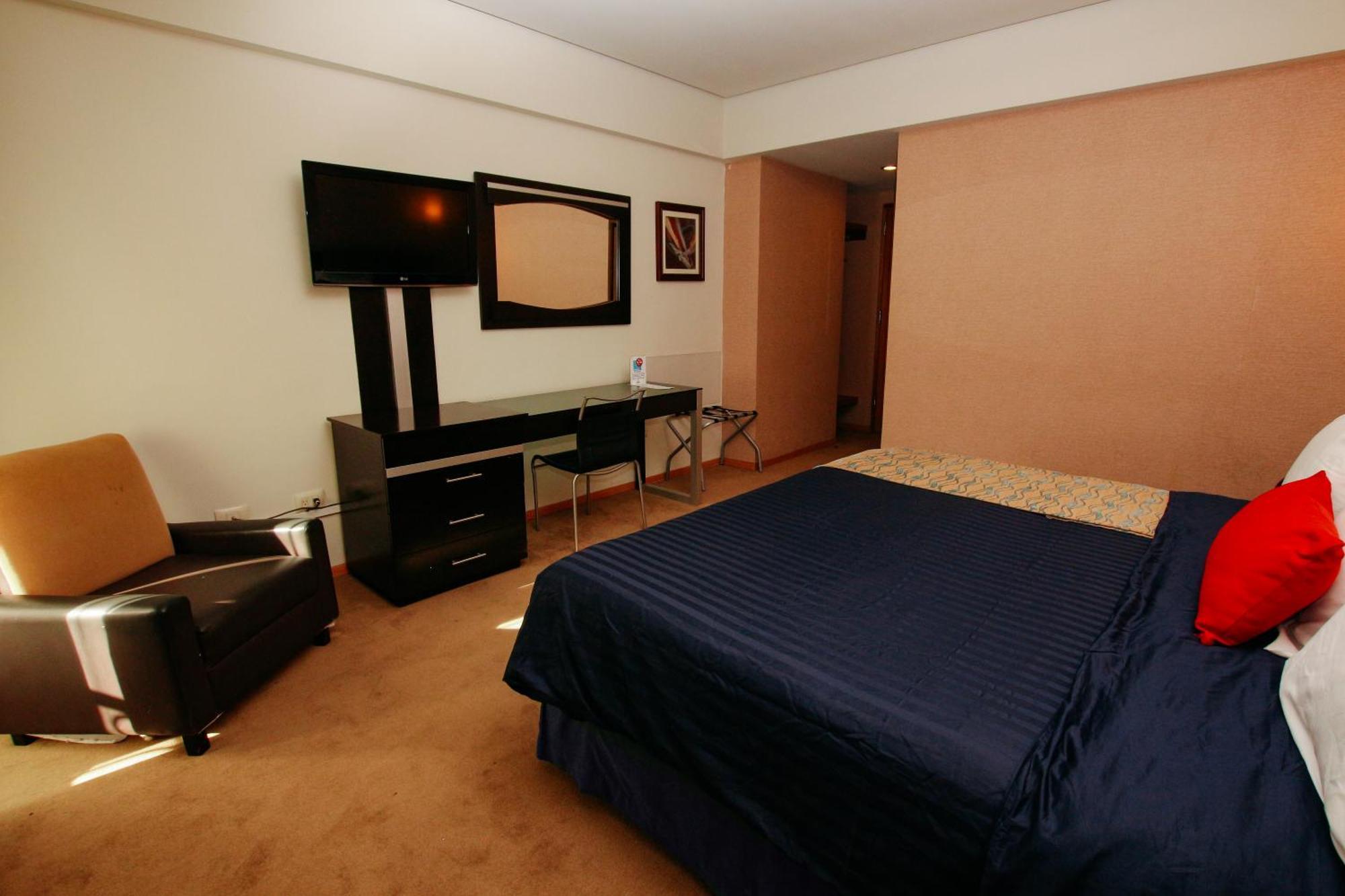 Hotel Colon Plaza Business Class Nuevo Laredo Eksteriør billede